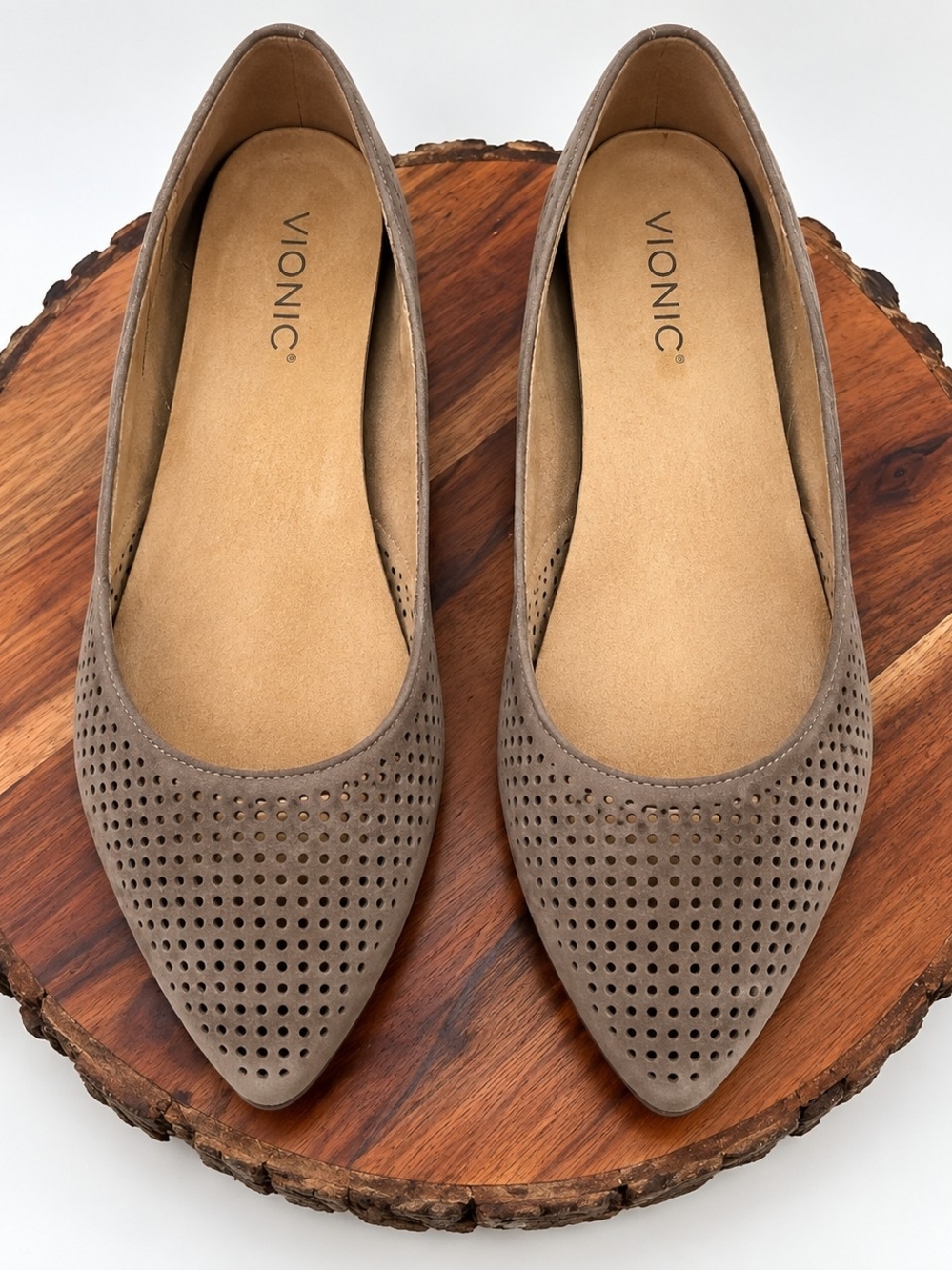 Vionic Posey Perforated Pointed Toe Flats Taupe Size 8